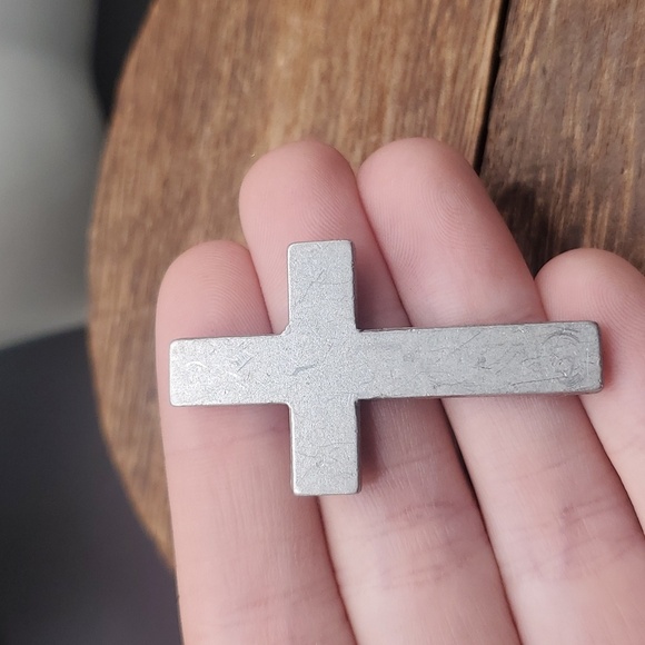 Pewter?‎ cross cabochon for jewelry making arts and crafts findings - Picture 1 of 2